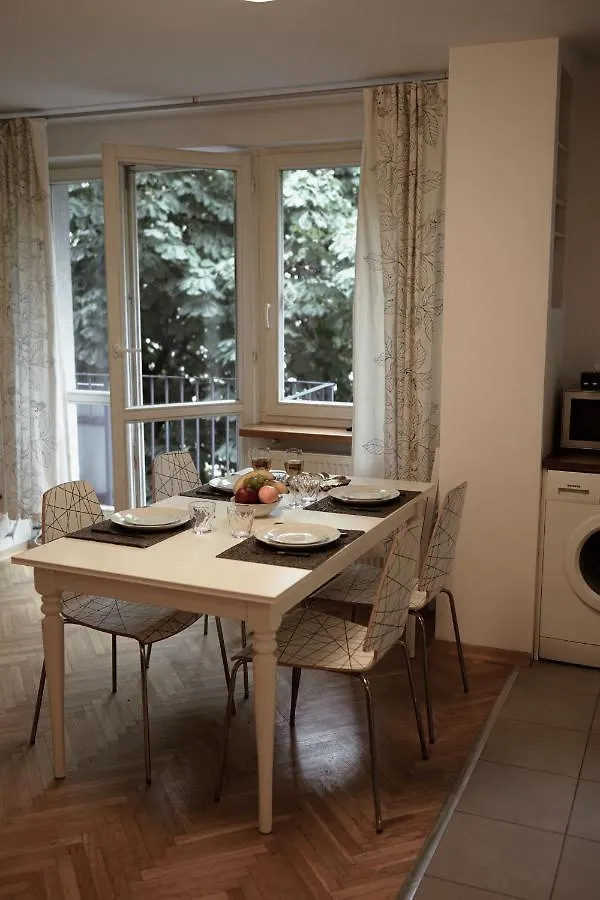 Birch Apartment, Central Railway Station وارسو بولندا